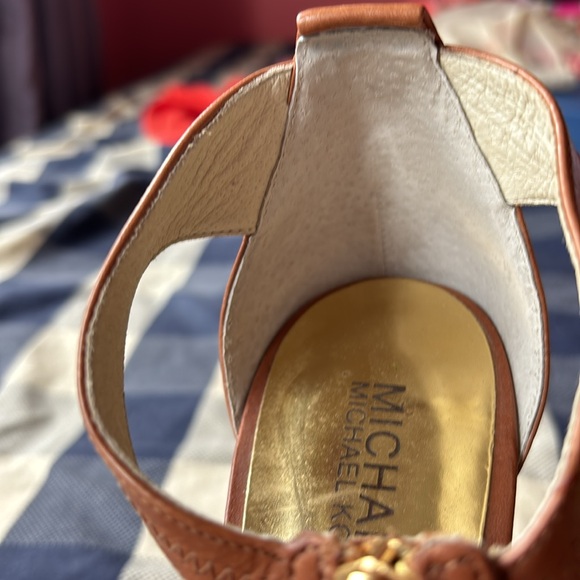 MICHAEL Michael Kors platform heels - Picture 4 of 9